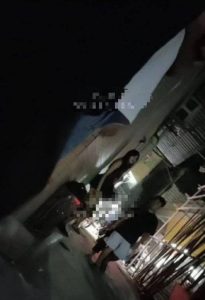 #珠海
伟民广场右边，渔塘村，晚上七点后，路上有拉客的，人数不定，多逛逛有极品，价格200-300-找JiPo