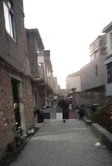 #合肥
姚公庙地铁站A口出来，上坡，有个小巷子进去一直走。有大概二十个。100-150。 中午到晚上十点-找JiPo