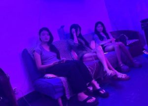 #北京
长阳村，不在北京都体会不到的快乐，虽严但体验感很好。-找JiPo