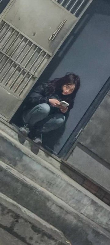 #西安
地铁站附近城中村极品站街少女，小逼超级粉嫩紧致，插起来太爽了，只卖150，白菜价-找JiPo
