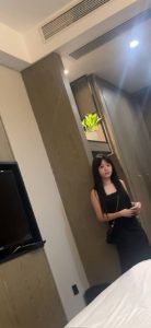 #惠州
石湾超嫩美少女上门快餐300半个小时，肤质太好了，搞起来超级舒服，全身香香的，美了美了-找JiPo