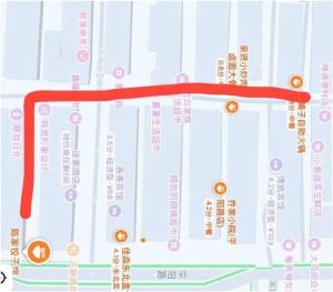 #山西
 
#站街
晚上在大马村附近转了一圈,街边陆续有人出来活动,听说差不多要到十一点后才更热闹。走走看看,夜里的街头总有不同的故事。-找JiPo