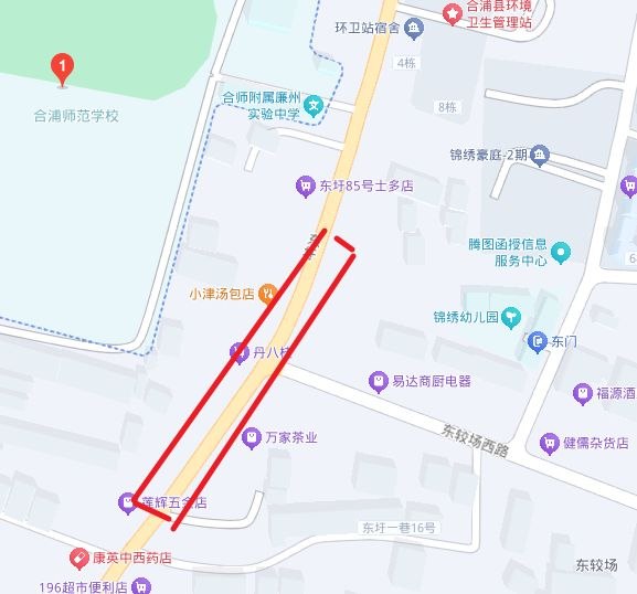 #合浦
 
#站街
 
不开灯掩着门150快餐看到大约6 7个迅速解决准备歇会再来的时候 看到路口一辆警车停着迅速撤离-找JiPo