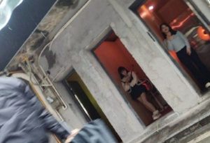 #长沙
 
#站街
长沙玉兰路b巷中间极品
玉兰路b巷中有170十的妹妹,御姐长相,A4腰马甲线,大长腿,胸居然不小,而且b非常干净,粉嫩又紧致,感觉超级值。-找JiPo