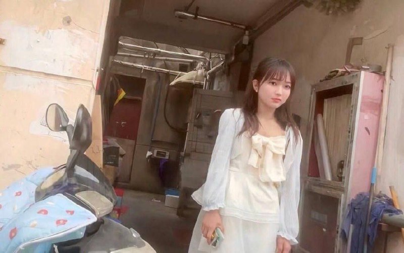 #汕头
 
#站街
汕头贵屿后山出鸡
听说贵屿后山有货，就打车过来了
发现少妇居多，就一两个嫩的可以
价格150，老哥一如既往的多，偶尔
有巡逻的路过，可惜没有了之前的盛
况了，名鸡荷咸姑也不在。。-找JiPo