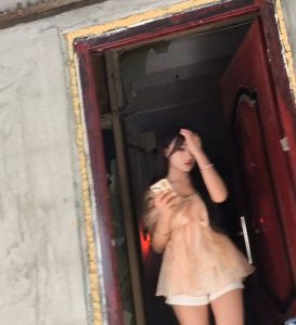 #天津
 
#站街
 
#扫街
在雅安道有很多家小型发廊按摩店，质量还行，姿势也是比较配合的，服务自谈，价格不等。-找JiPo