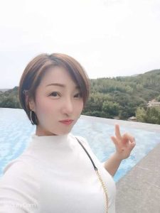 艺名：32岁气质少妇馨馨-找JiPo