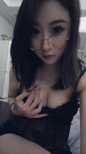 姓名: 天河170舌吻小依娜-找JiPo