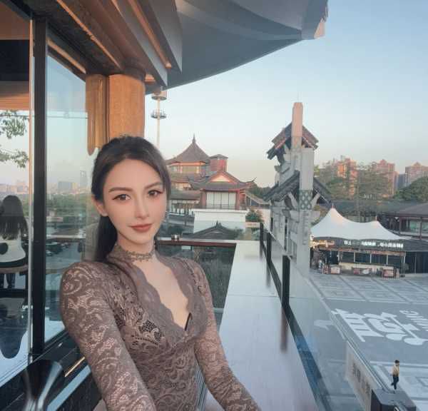 艺名：北京路旅游达人网红下海–满满-找JiPo