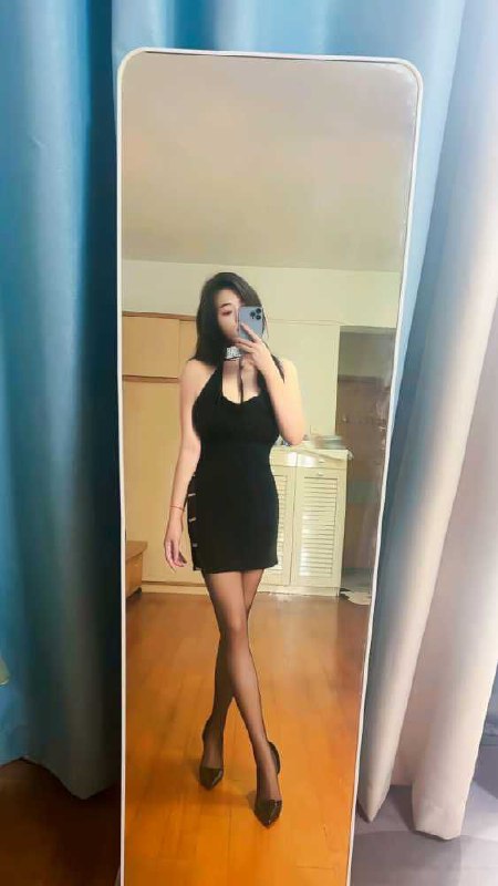 艺名：海珠大波性感服务–小灵儿-找JiPo