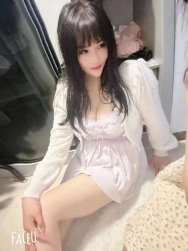 白云前凸后翘–小芳-找JiPo