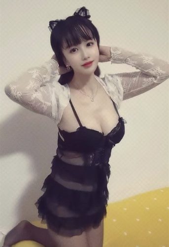 美乳风骚人妻-桃桃-找JiPo