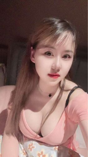 白云天然巨乳舌吻女王-西西（热)-找JiPo