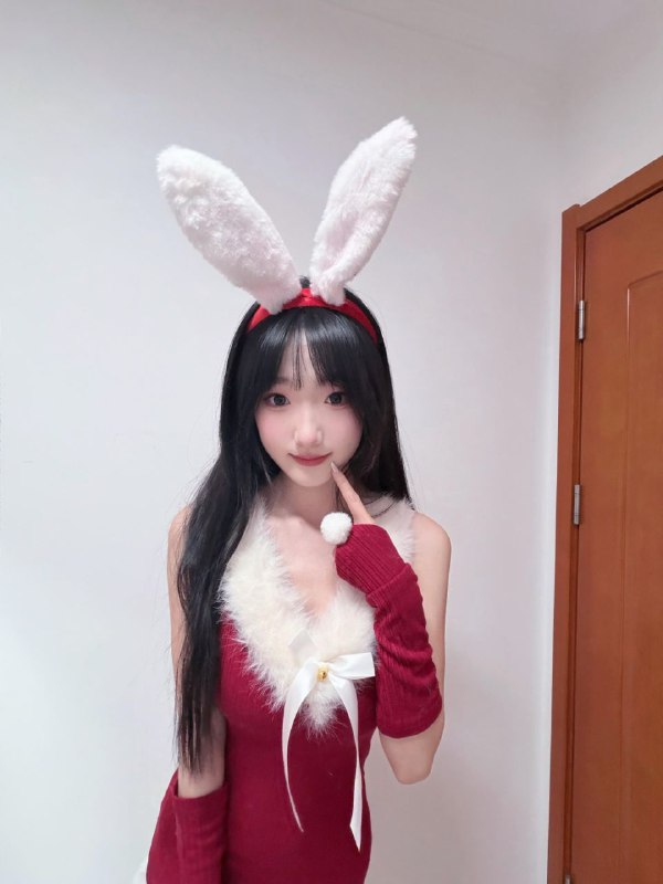 反差嫩妹兼职自做可外出-瑶宝-找JiPo