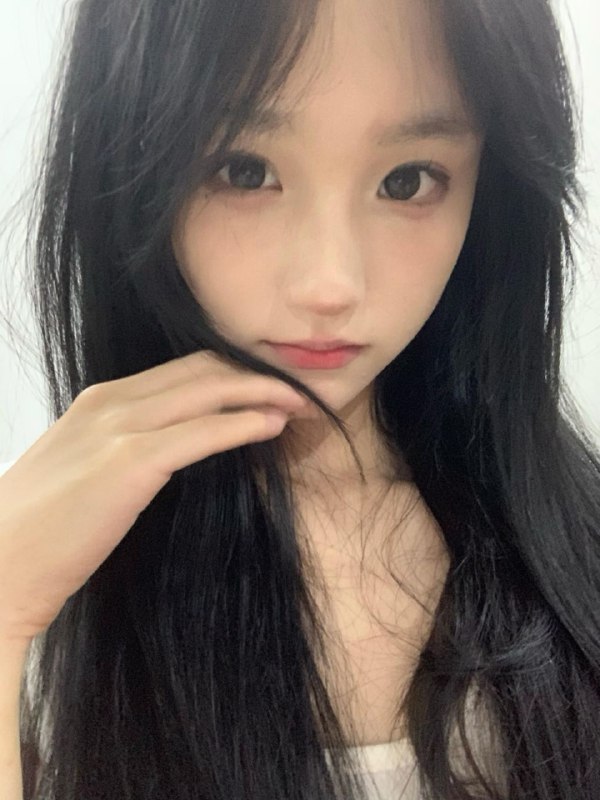 00后嫩妹兼职自做可外出-香香-找JiPo