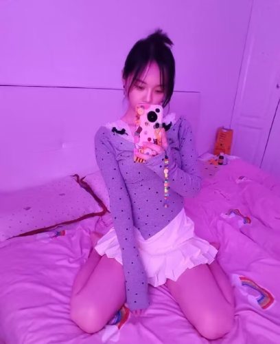 海珠气质诱惑美女-思思-找JiPo