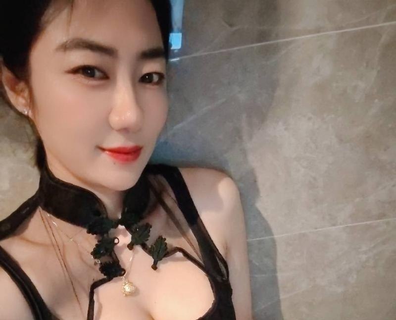 #辽宁 #沈阳 #熟女 #风骚 铁西风骚熟女老师 400-找JiPo