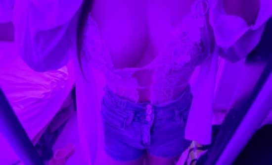 #广东 #深圳 #楼凤 火辣的兔子老师 900-找JiPo