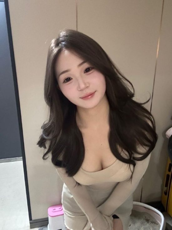 00后服务一流可外出-甜柚-找JiPo