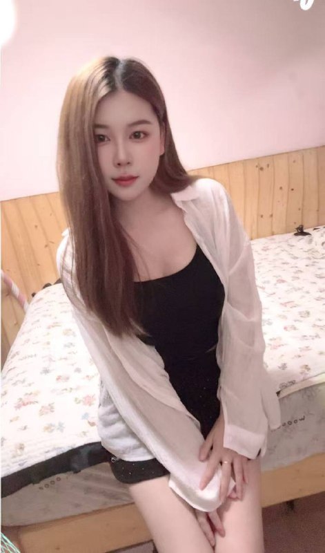 #深圳楼凤 #龙岗区 龙岗大奶嫩妹-呼呼-找JiPo