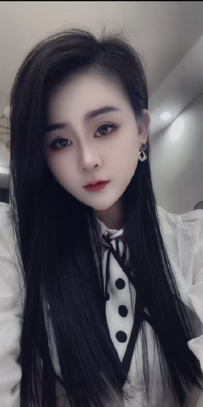 #江苏 #苏州 #性感 虎丘性感大胸安琪 4张-找JiPo
