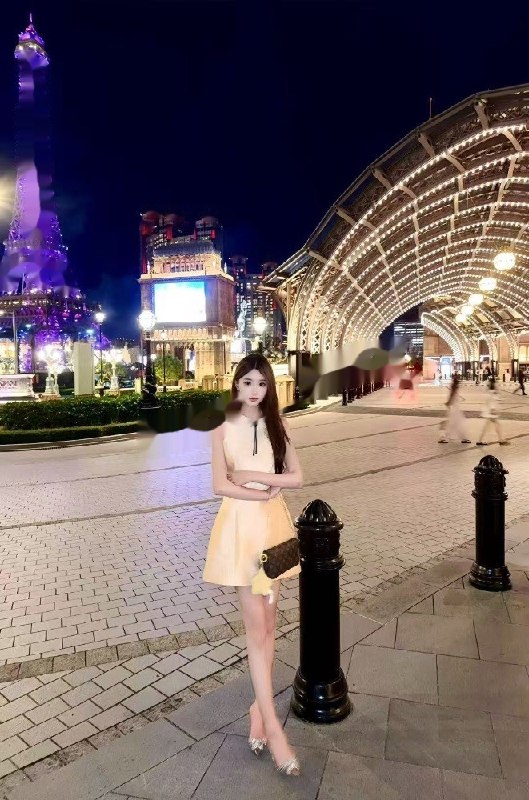 #甘肃 #兰州 #楼凤 19岁校花 外网号称兰州第一美 价格很硬 p1500pp2500夜5000安全评估：10-找JiPo
