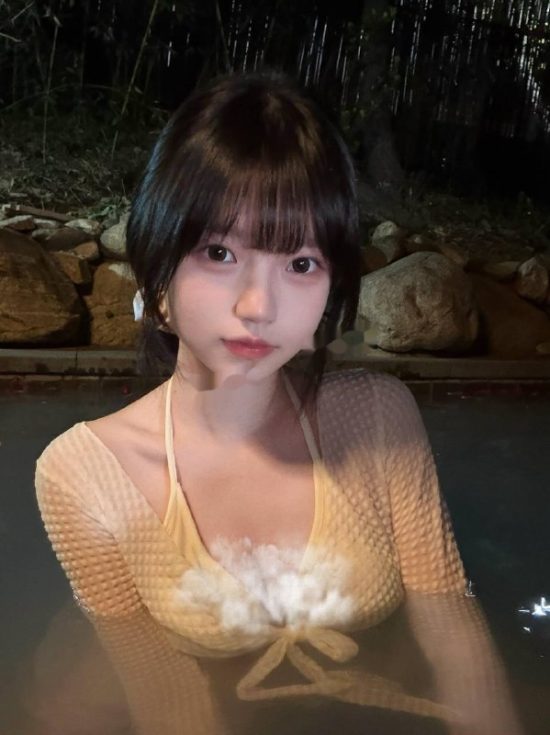 #浙江 #杭州 #楼凤 暑期学生兼职三点粉嫩妹子 单次价格：800-找JiPo