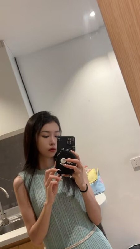 #广东 #深圳 #楼凤 龙华颜值嫩妹小星星 400一次-找JiPo