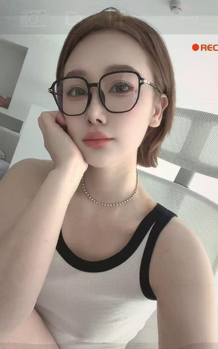 #上海 #长宁 #性感 长宁性感可爱短发妹子 800-找JiPo