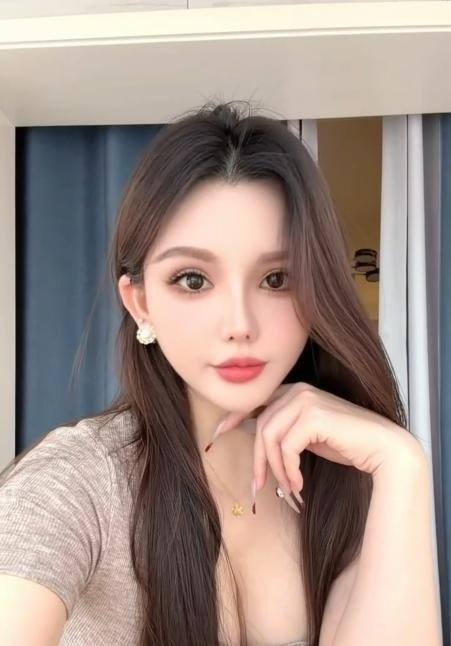 #河南 #郑州 #少妇 美艳少妇乌梅子酱 700-找JiPo