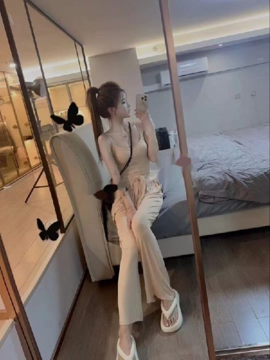 #江苏 #苏州 #少妇 居家美少妇 400-找JiPo