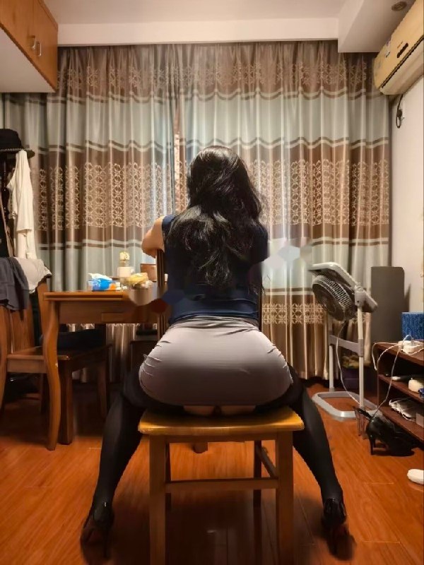#浙江 #杭州 #少妇 D乳绝顶身材比例少妇 700-找JiPo