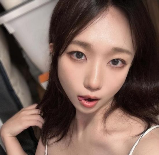 #山东 #青岛 #楼凤 市南兼职小妹 600-找JiPo