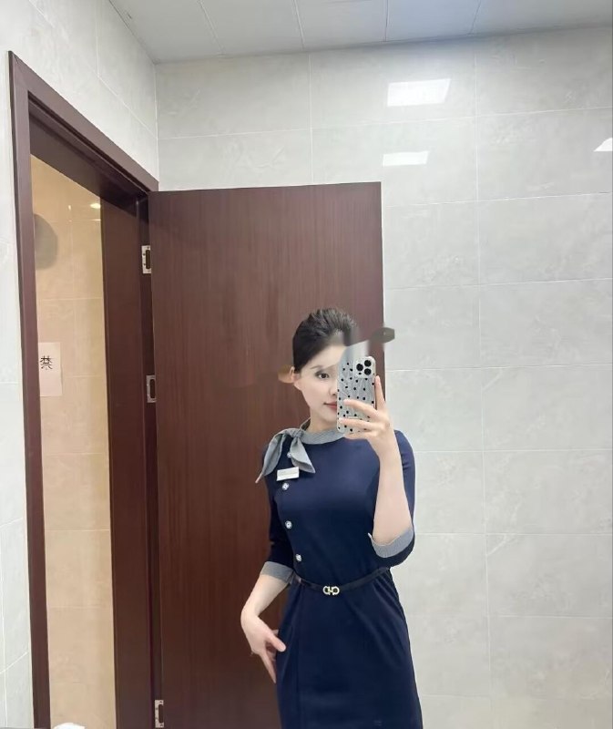 #上海 #浦东 #楼凤 上海玩青春小妹 700-找JiPo