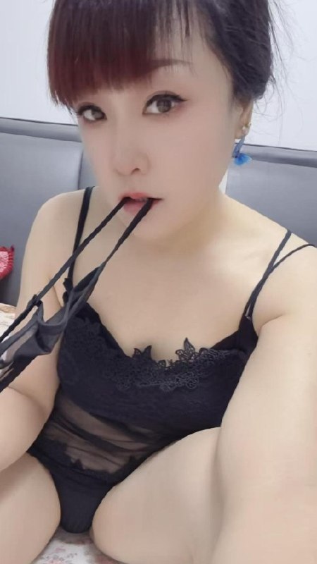 #上海 #浦东新 #骚妇 浦东可车震骚妇 300p  600包时  1200夜-找JiPo