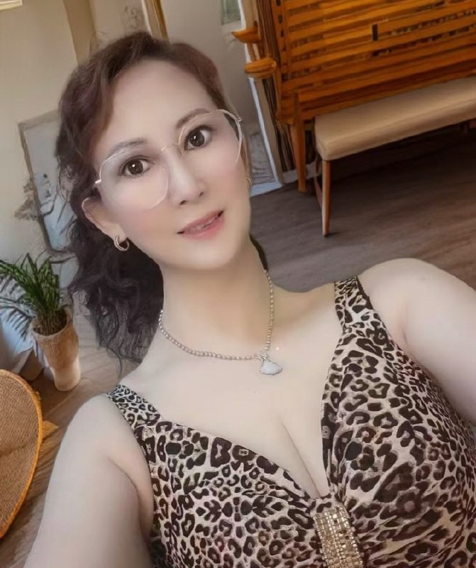 #广东 #深圳 #熟女 熟女岚姐姐 400-找JiPo