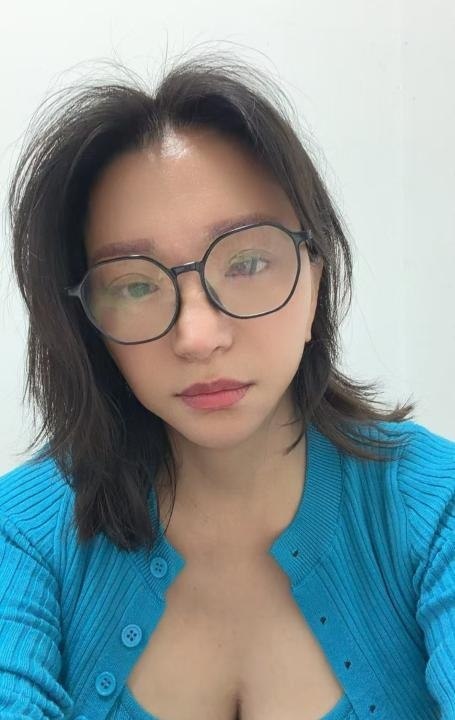 #浙江 #杭州 #御姐 戴眼镜的大胸御姐 500-找JiPo