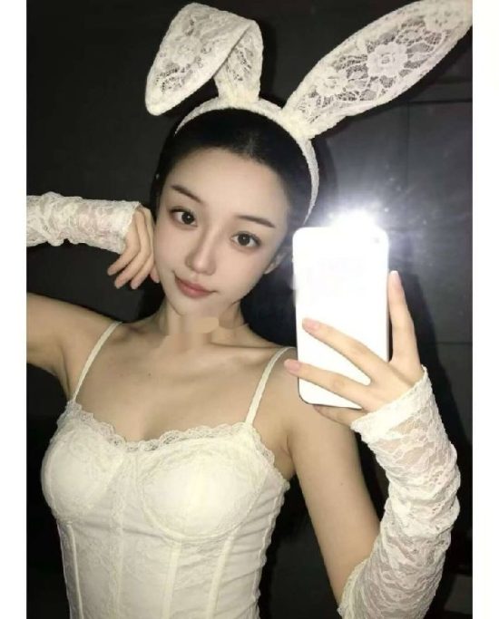 #广东 #广州 #御姐 #风骚 颜值服务系风骚御姐 单次价格:500-找JiPo