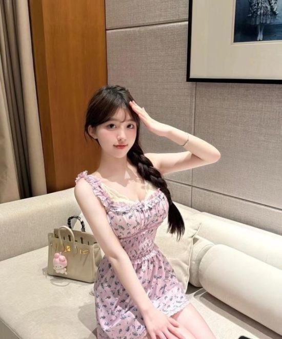 #新疆 #乌鲁木齐 #楼凤 乌市白虎萝莉娜娜 800-找JiPo
