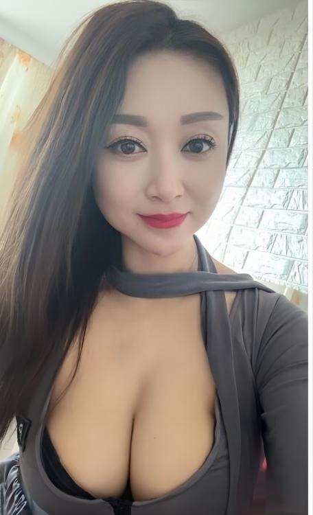 #甘肃 #兰州 #熟女 #丰满 七里河丰满熟女小洋人 400-找JiPo