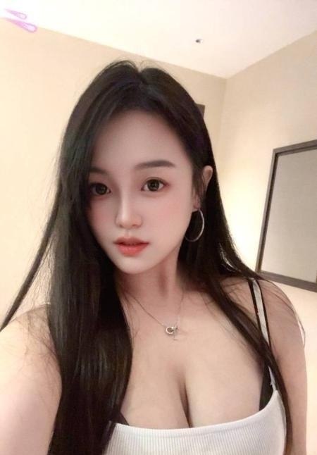 #广东 #广州 #楼凤 天河38F小赵薇 999-找JiPo