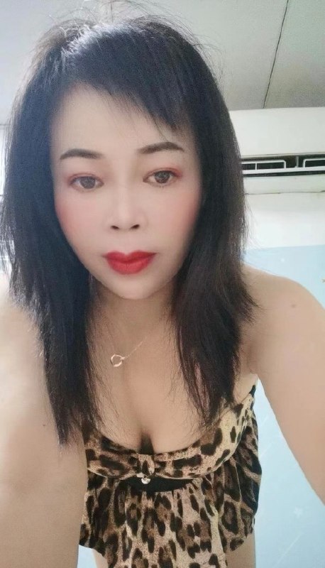 #广东 #深圳 #熟女 龙华泄火熟女 300-找JiPo