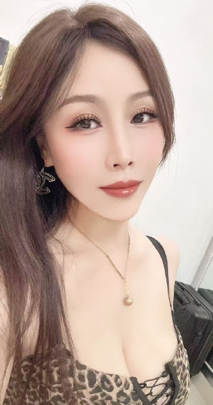 #广东 #深圳 #御姐 #模特 模特御姐小雅 700-找JiPo