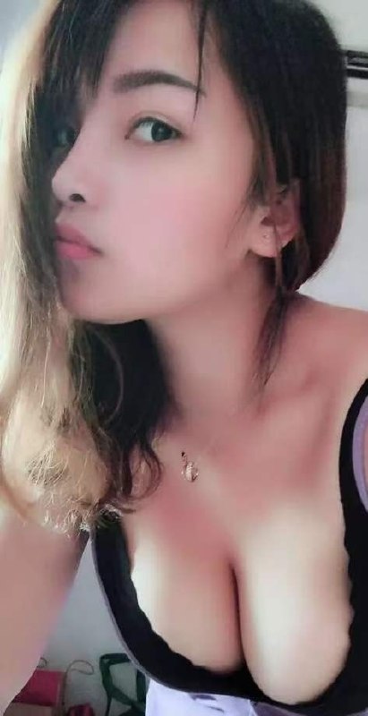 #广东 #深圳 #巨乳 F巨乳晨曦 400-找JiPo