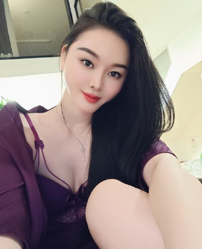 #广东 #深圳 #楼凤 瑜伽老师Hannah 800-找JiPo