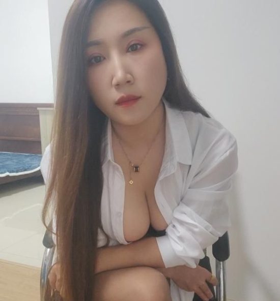 #广东 #广州 #少妇 梅花园长发少妇 400-找JiPo